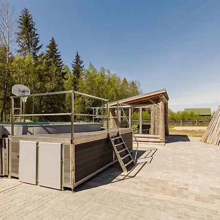 Kajamaa Feriehus Saku